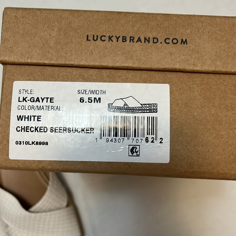 Lucky Brand Gayte White Slide Sandals size 6.5 - Picture 6 of 6